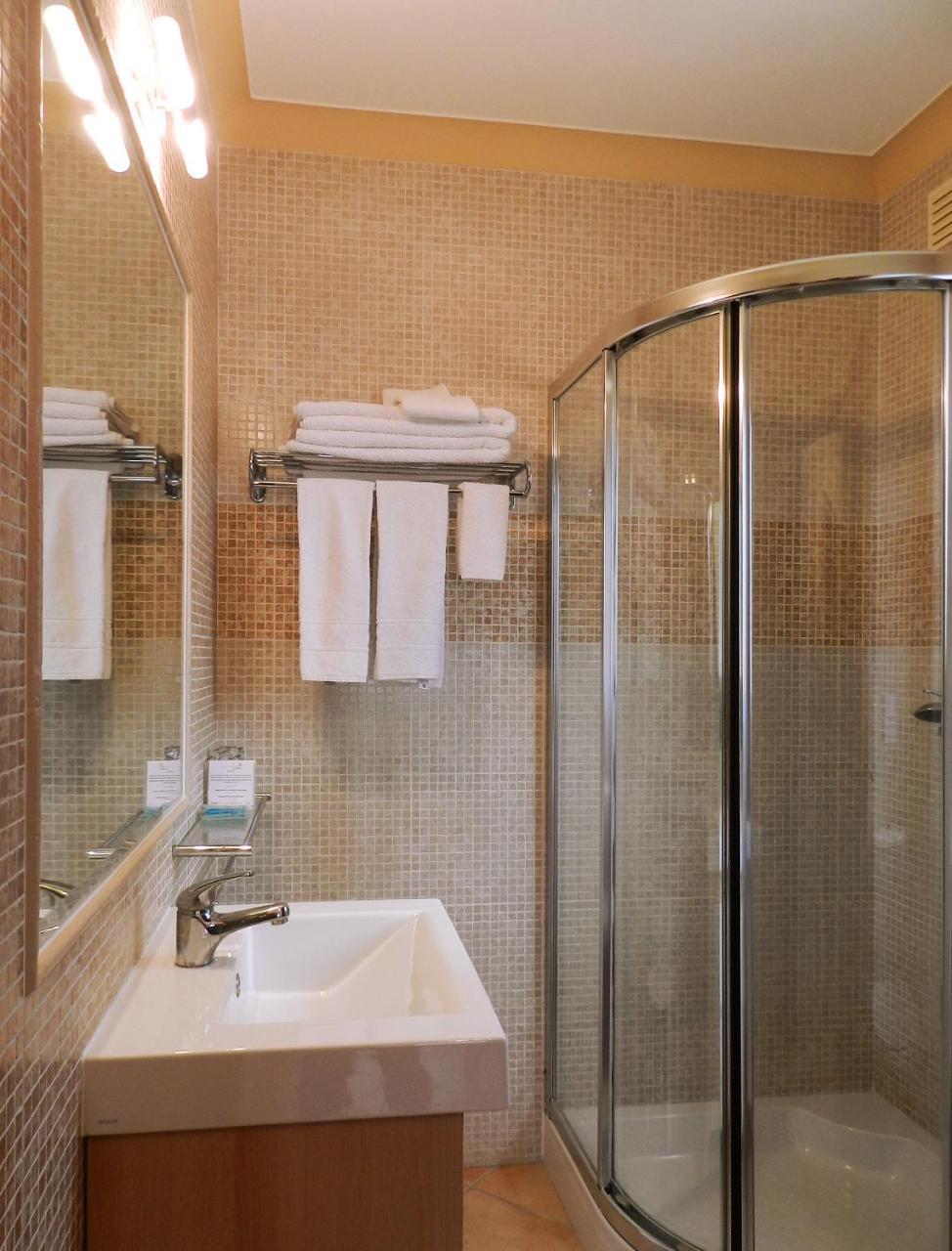 Residencia Julio Hotel ซาเกรส ภายนอก รูปภาพ
