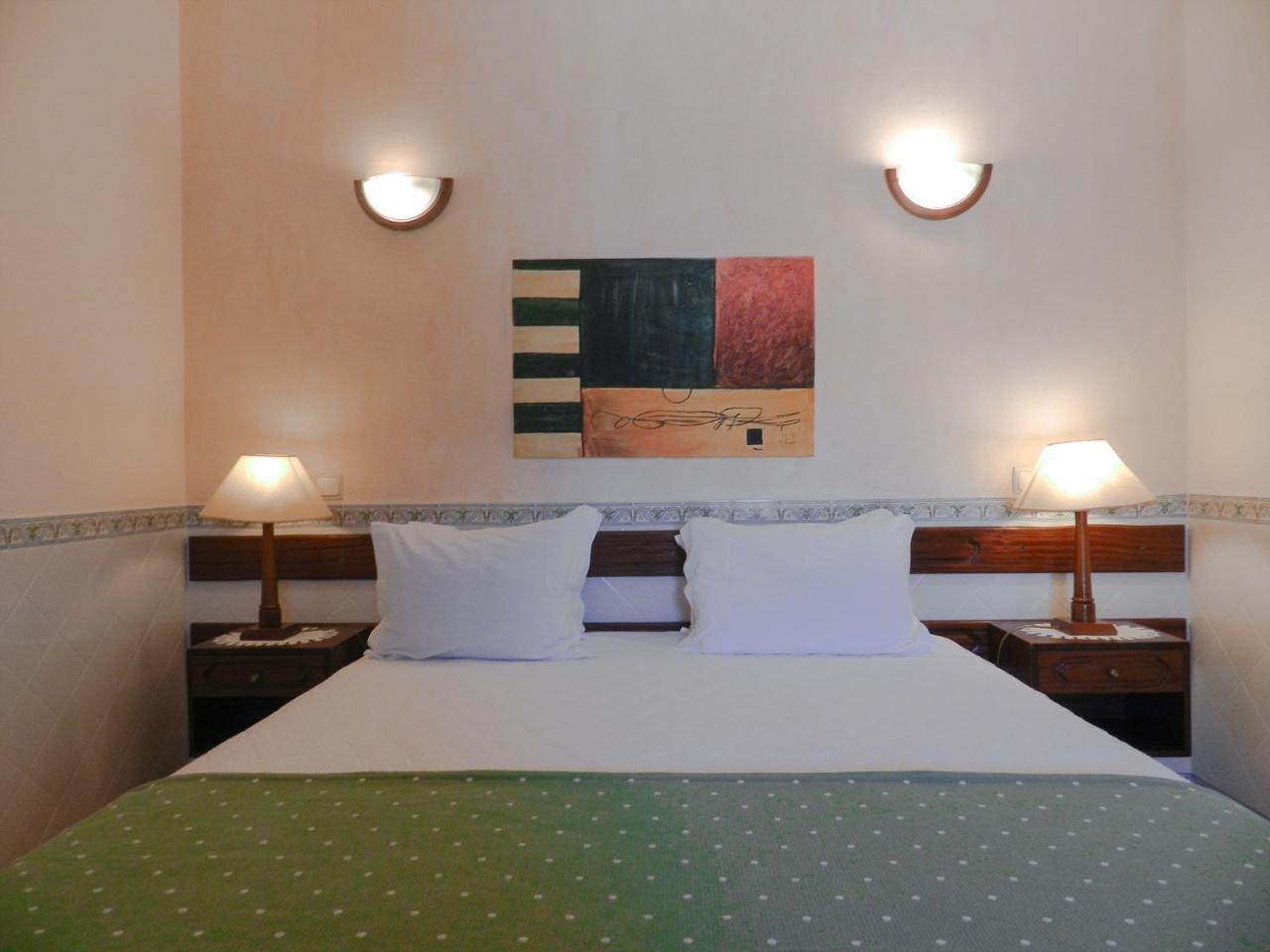 Residencia Julio Hotel ซาเกรส ภายนอก รูปภาพ